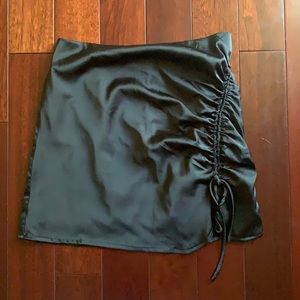 KENDALL & KYLIE BLACK SATIN SKIRT